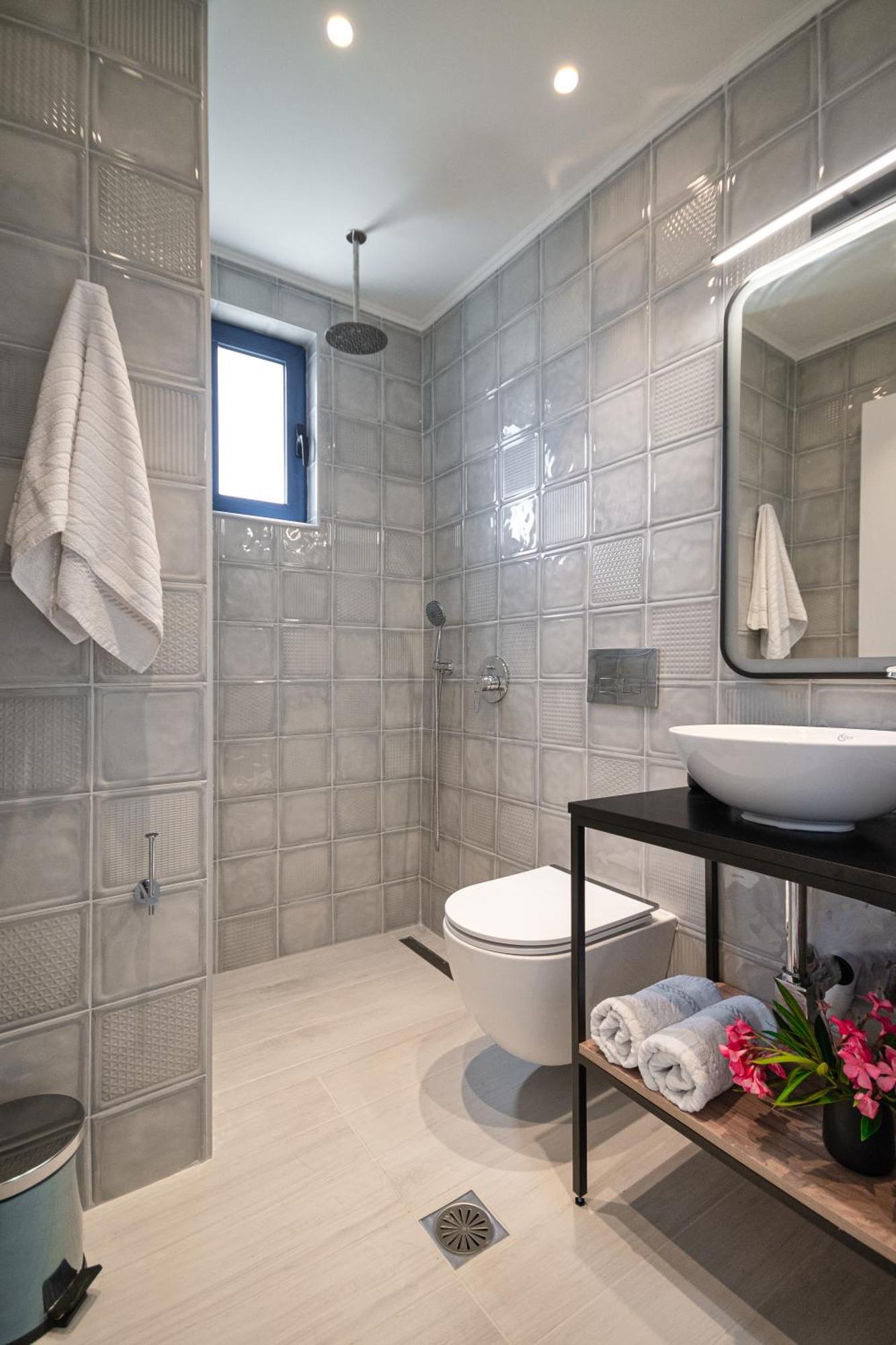 Villa Mariani II - In Lothiarika, Newly Renovated June 2024, Private Pool, Lindos 10 Min, Beach 120M Lardos Exteriér fotografie